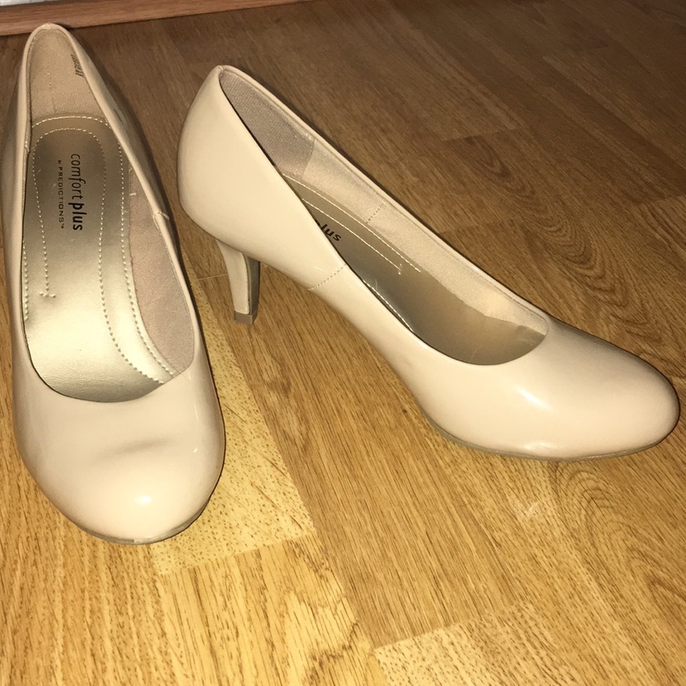 Nude heels